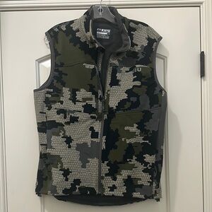 KUIU Verde Camo Vest